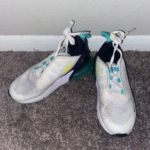 AIR MAX